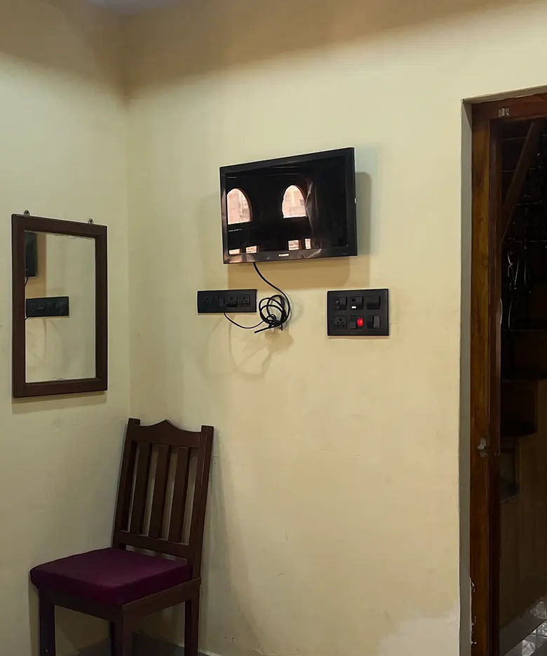 led-tv-in-room
